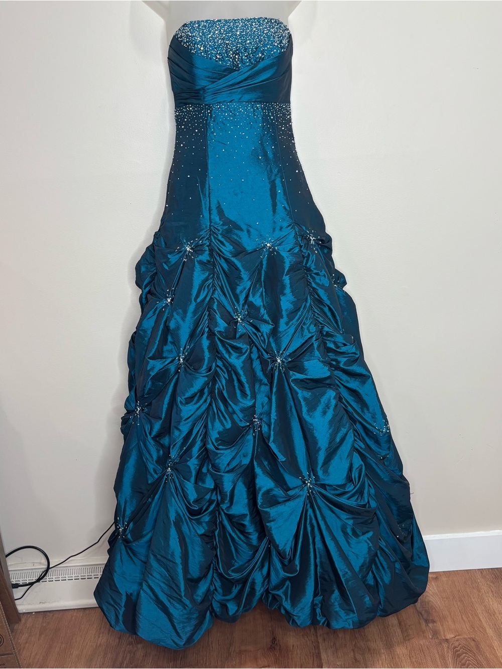FLIRT size 4 Strapless Teal Ball Gown Dress Prom Beaded Bodice lace up corset